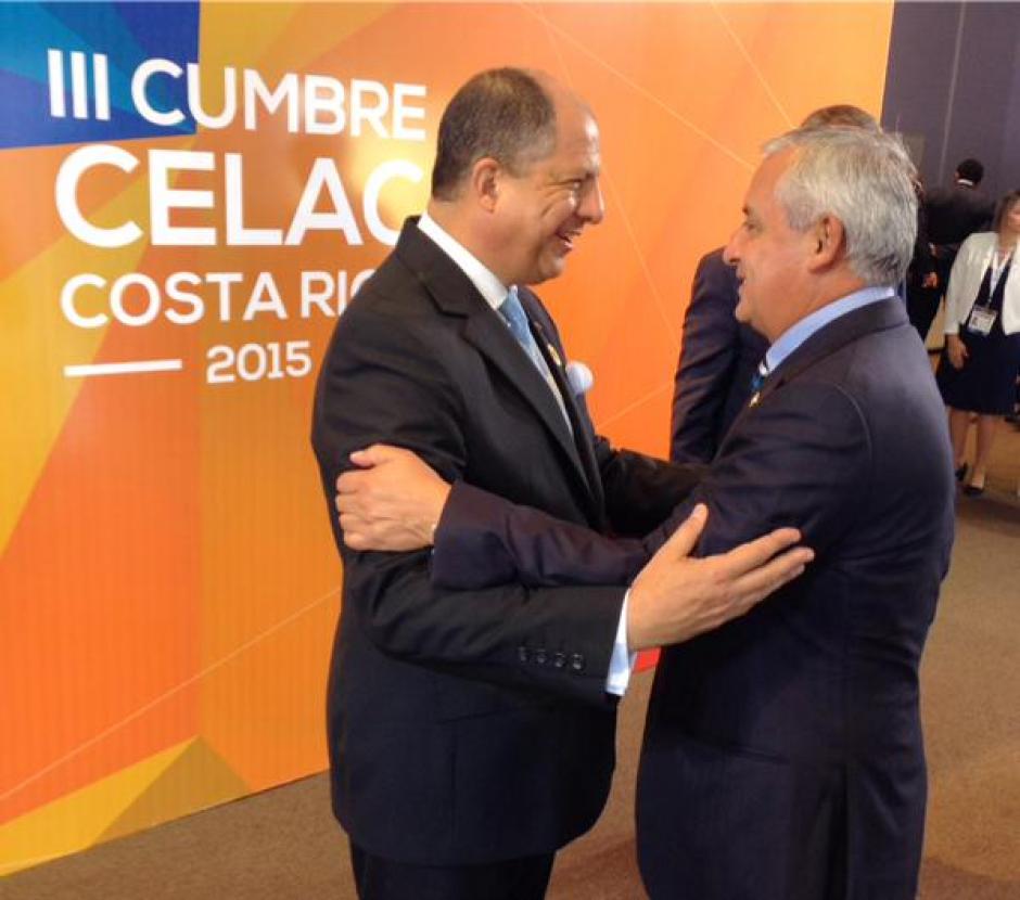 El presidente Otto P&eacute;rez Molina fue recibido por su hom&oacute;logo de Costa Rica, Luis Guillermo Sol&iacute;s. (Foto: @luisguillermosr)