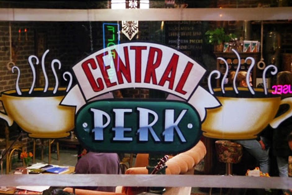 La serie tiene lugar en Manhattan, pero fue filmada en California, en los estudios de Warner Bros en Burbank, con excepción del final de la cuarta temporada en Londres.