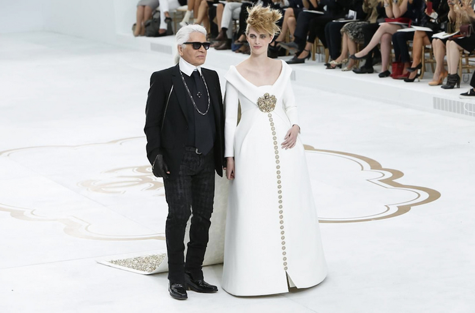 Karl Lagerfeld rpesent&oacute; la colecci&oacute;n oto&ntilde;o-invierno 2015. (Foto: Nowfashion)&nbsp;