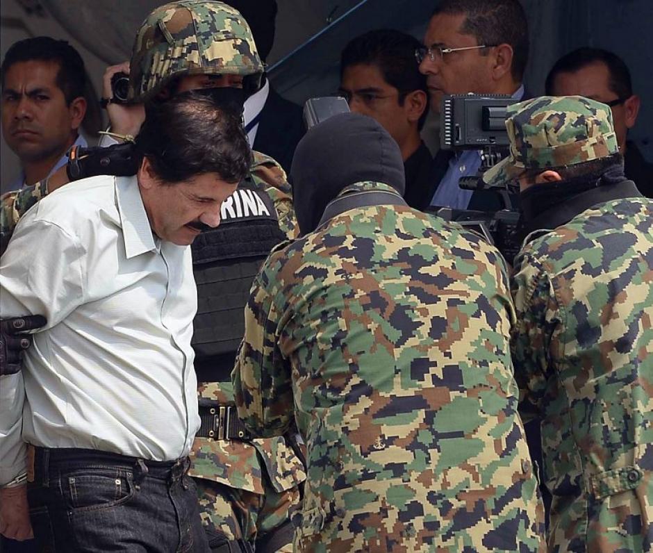 Joaquín "El Chapo" Guzmán fue trasladado al Distrito Federal este sábado luego de su captura en Mazatlán, Sinaloa. (Foto: AFP)