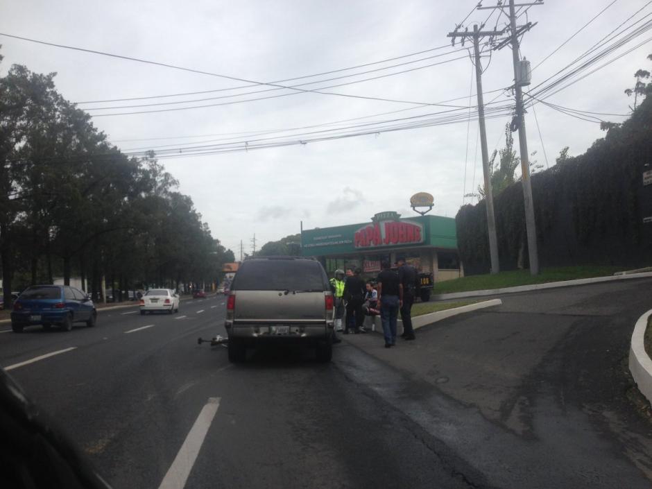 Un ciclista fue atropellado en la zona 11 capitalina. (Foto: @jackeline2177)