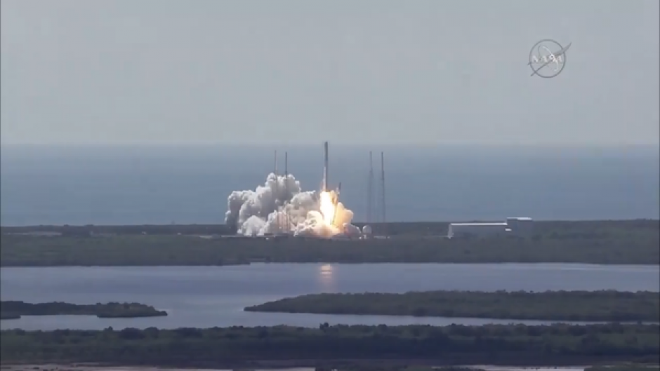 El propulsor Falcon 9 de la compa&ntilde;&iacute;a espacial privada SpaceX explot&oacute; minutos despu&eacute;s de su despegue desde Cabo Ca&ntilde;averal en Florida. (Foto: NASA)