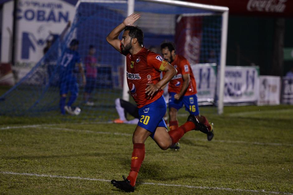Carlos Ruiz anot&oacute; el gol del triunfo de Municipal en el estadio Jos&eacute; &Aacute;ngel Rossi. (Foto: Nuestro Diario)