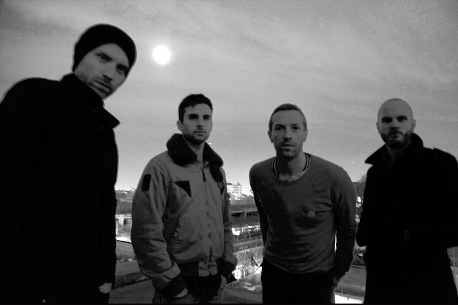 Coldplay, que debut&oacute; en el a&ntilde;o 2000 con el &aacute;lbum "Parachutes", trabaja actualmente en la elaboraci&oacute;n de "A Head Dull of Dreams", su pr&oacute;ximo trabajo.
