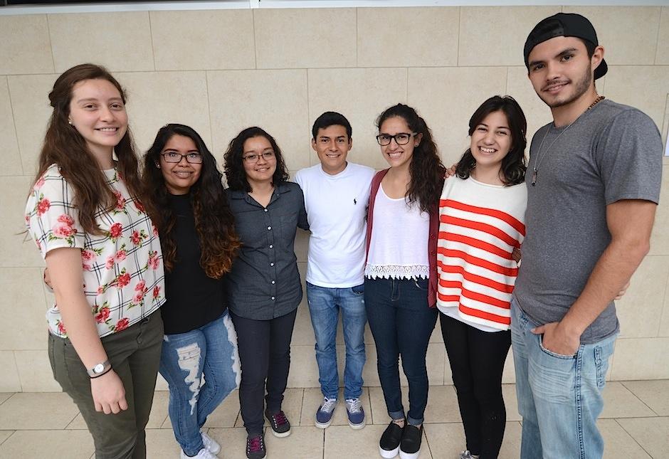 "Elysian" es un colectivo de estudiantes de diseño industrial de la Universidad Rafael Landívar. (Foto: Selene Mejía/Soy502)&nbsp;