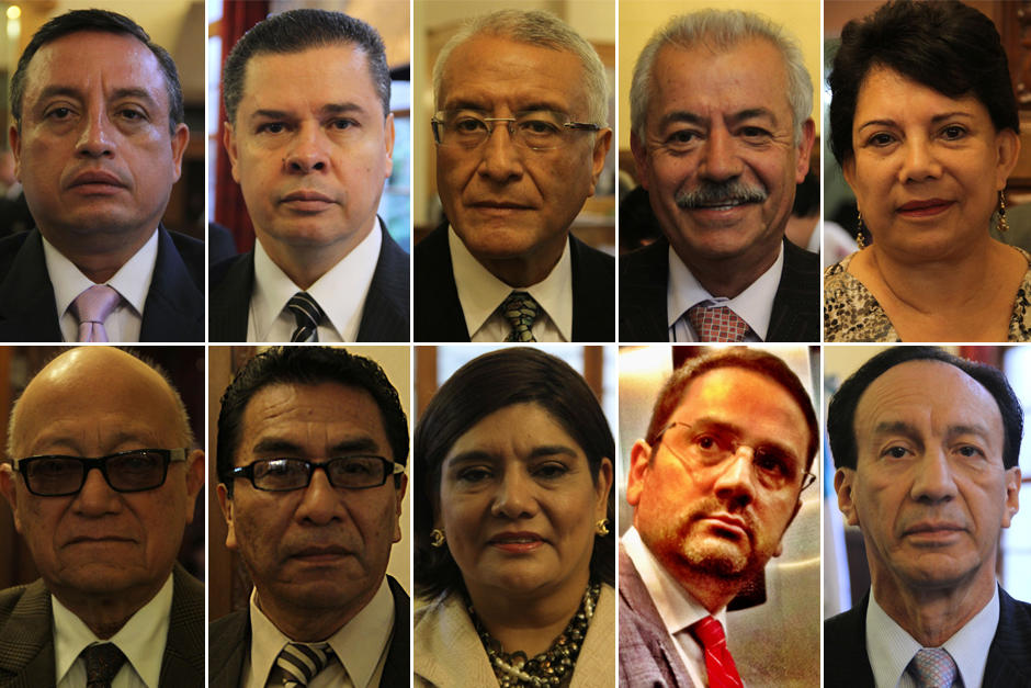 Los 10 magistrados titulares y suplentes elegidos. De izquierda a derecha: Rudy Marlon Pineda, Jorge Mario Valenzuela, Julio Solórzano, Mario Ismael Aguilar Elizardi,&nbsp;María Eugenia Mijangos,&nbsp;José Aquiles Linares,&nbsp;Oscar Emilio Sequén, Ana Elly López, Estuardo Gamalero y Augusto Eleazar López.&nbsp;&nbsp;