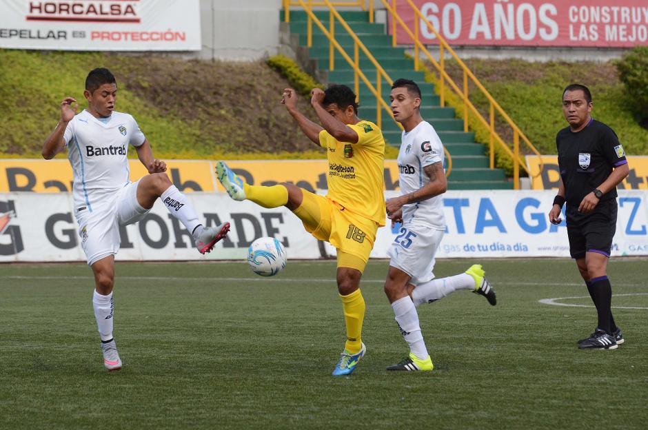 Comunicaciones ha jugado tres partidos en casa en el Apertura 2015, s&oacute;lo ha sumado un punto. (Foto: Salvador Revolorio/Nuestro Diario)