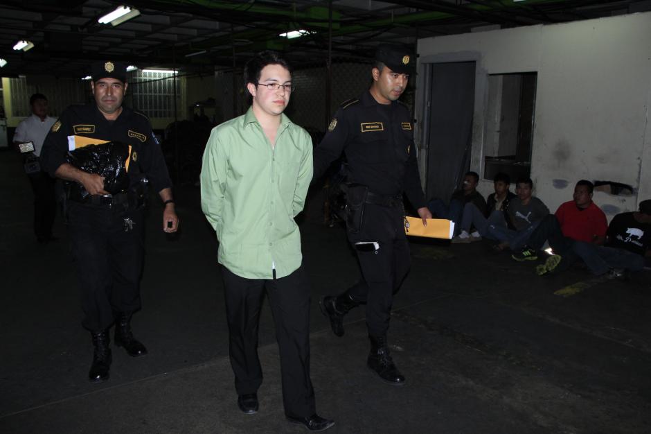 El trabajador de la cartera de salud deberá enfrentar a la justicia, aparentemente por sabotear la red informática de esa institución. (Foto: PNC)