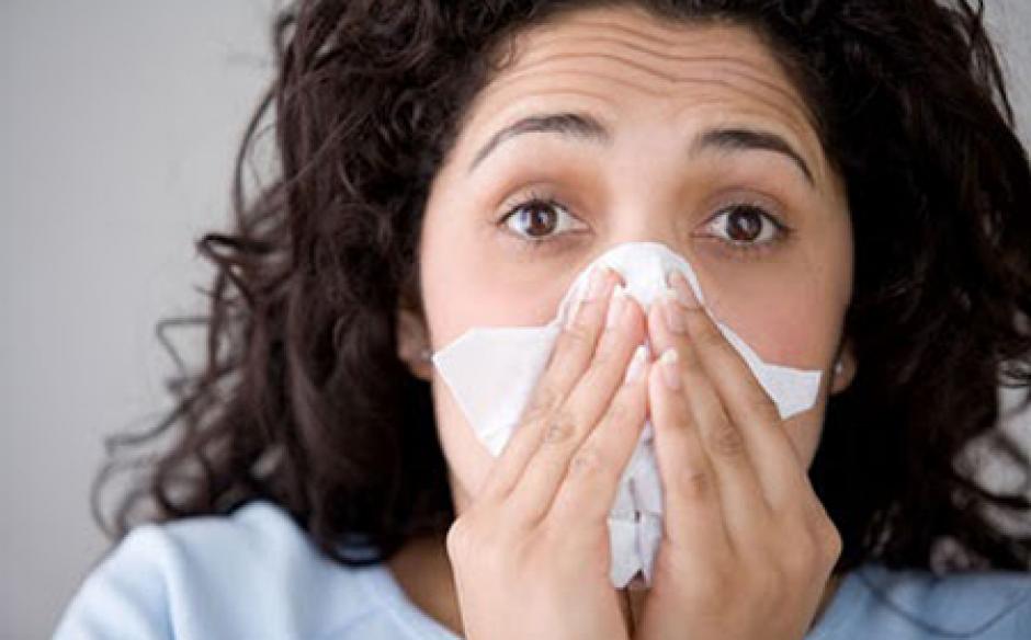 La congesti&oacute;n nasal puede ser un s&iacute;ntoma de gripe o sinusitis. (Foto Buena Salud)