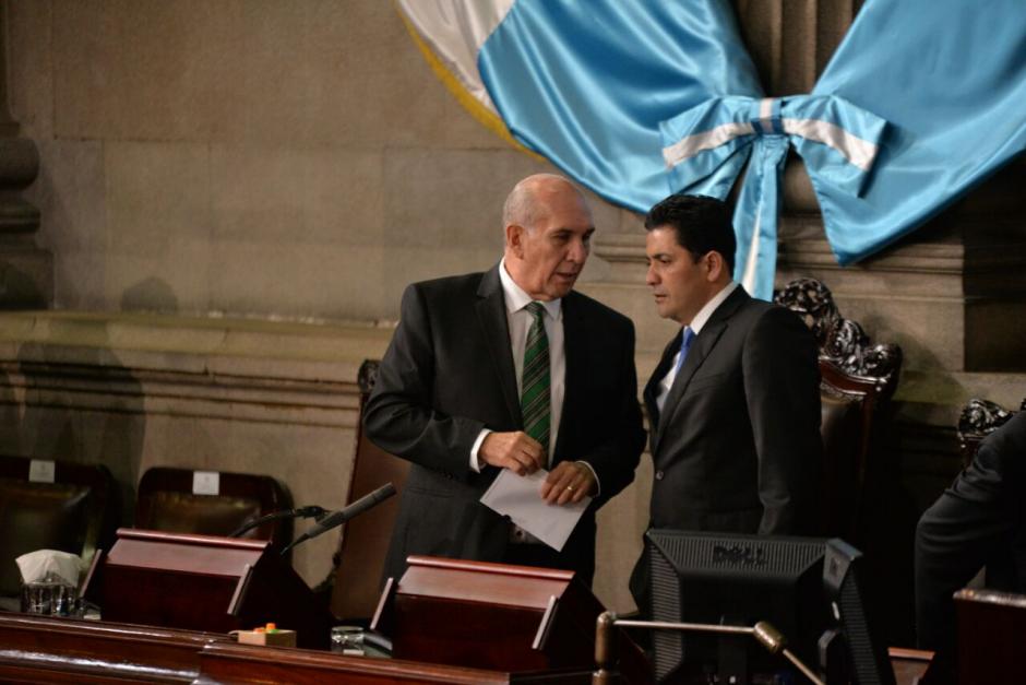 El presidente del Congreso Mario Taracena dio inicio a la sesi&oacute;n. (Foto: Wilder L&oacute;pez/Soy502) 