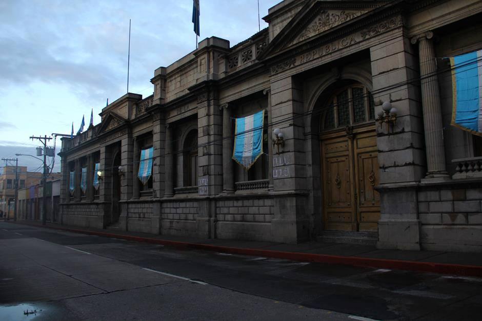 Las cuentas bancarias del Congreso cerraron 2015 con Q.178.4 millones. (Foto: Archivo/Soy502)