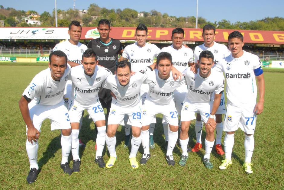 Comunicaciones gan&oacute; por primera vez en el estadio David Cord&oacute;n Hichos, a Guastatoya. Emiliano L&oacute;pez anot&oacute; por los albos. (Foto: Nuestro Diario)