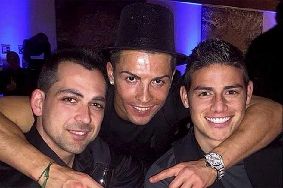El mundo a&uacute;n recuerda la megafiesta de cumple de Cristiano Ronaldo en 2015. (Foto: Twitter)