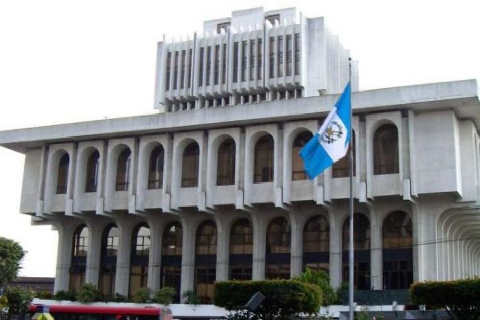 Los 13 magistrados de la Corte Suprema de Justicia est&aacute;n a punto de igualar el r&eacute;cord en rondas de votaci&oacute;n al igual que sus hom&oacute;logos de la junta directiva del 2010.