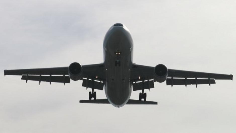 Un avión de la empresa Metrojet, que volaba Sharm el Sheij a San Petersburgo, se estrelló en el lado egipcio de el Sinaí. (Foto: Telesur)