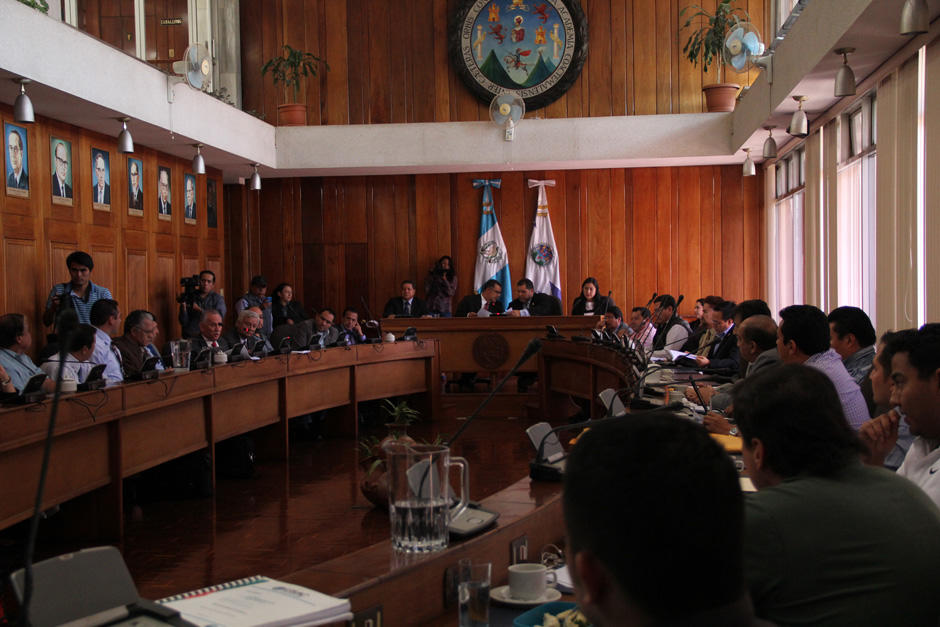 El Consejo Superior Universitario aval&oacute; la tesis doctoral de Manuel Baldiz&oacute;n sea o no plagiada. (Foto: Alexis Batres/Soy502)
