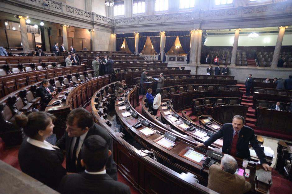 &Uacute;nicamente 86 diputados asistieron a la sesi&oacute;n extraordinaria. (Foto: Wilder L&oacute;pez/Soy502)