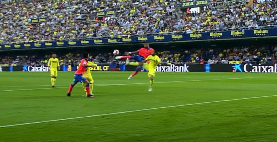 Prince Boateng anot&oacute; un golazo de antolog&iacute;a. (Foto: Twitter) 