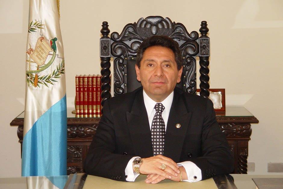 El abogado José Francisco de Mata Vela fue electo como magistrado titular de la CC por parte de la Usac, pese a ser señalado de plagio. (Foto: Archivo) 