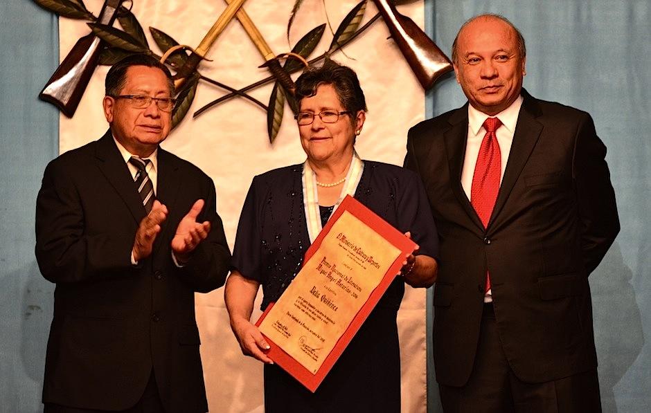 La escritora Delia Quiñónez fue galardonada con el Premio Nacional de Literatura. (Foto: Selene Mejía/Soy502)