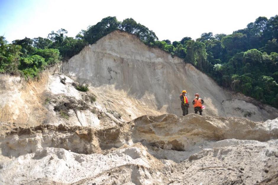 El ingeniero que realiz&oacute; el estudio de evaluaci&oacute;n de impacto ambiental no consider&oacute; que en el &aacute;rea hubiera ning&uacute;n peligro, m&aacute;s que el s&iacute;smico y la erosi&oacute;n. (Foto Jes&uacute;s Alfonso/Soy502).