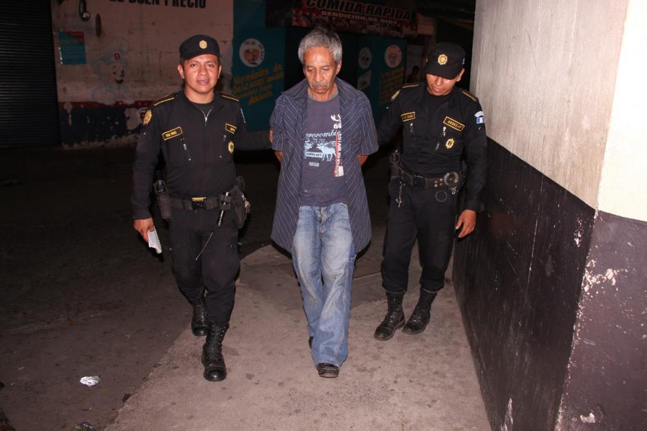 Un supuesto robafurgones fue capturado en la carretera antigua hacia el Puerto de San Jos&eacute;. (Foto: PNC)