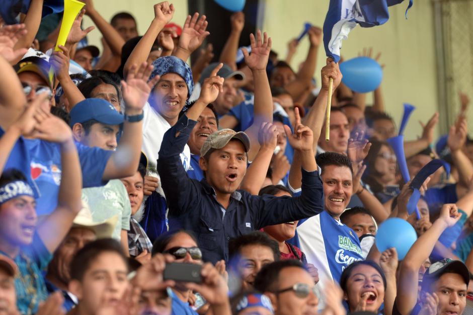 Cob&aacute;n Imperial y toda su afici&oacute;n regresan a la m&aacute;xima categor&iacute;a del f&uacute;tbol guatemalteco tras una d&eacute;cada fuera de ella. (Foto: Nuestro Diario)