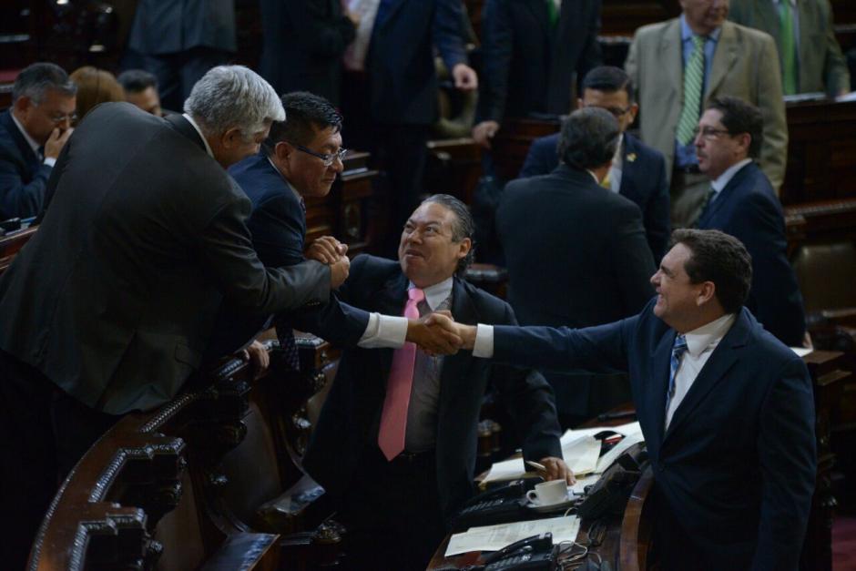 Varios diputados de FCN y bancada aliadas abandonaron el hemiciclo para evitar que se conocieran las reformas constitucionales. (Foto: Wilder L&oacute;pez/Soy502)
