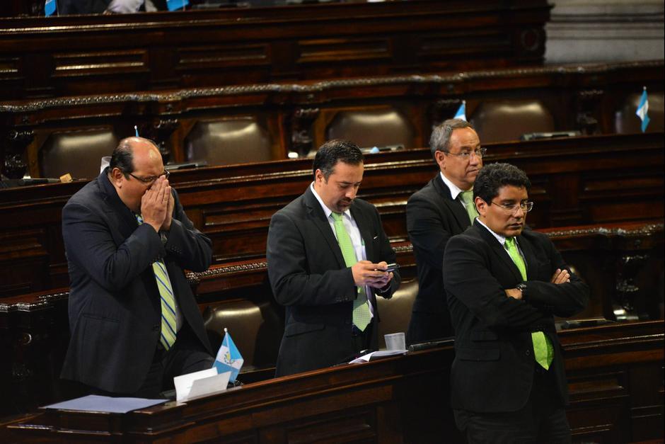 Los dirigentes de la UNE se reunieron este mi&eacute;rcoles y le pidieron a los diputados con un proceso de antejuicio que renuncien. (Foto: Archivo/Soy502)