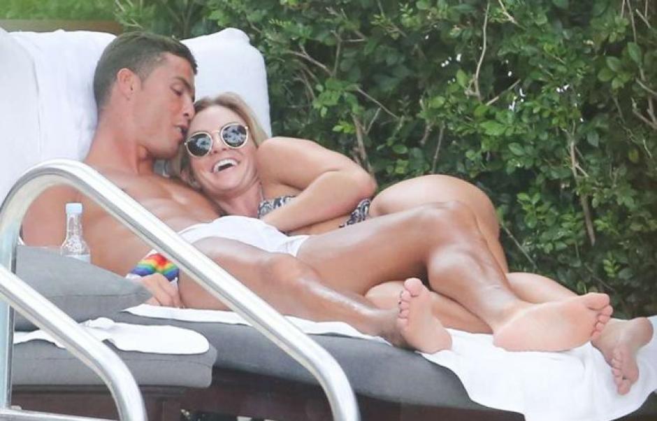 Cristiano y Cassandre fueron captados en Miami. (Foto: donbalonrosa.com)