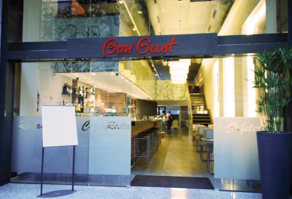 El hecho se registr&oacute; en el bar y cafeter&iacute;a El bon gust en Barcelona. (Foto: dosipa.com)