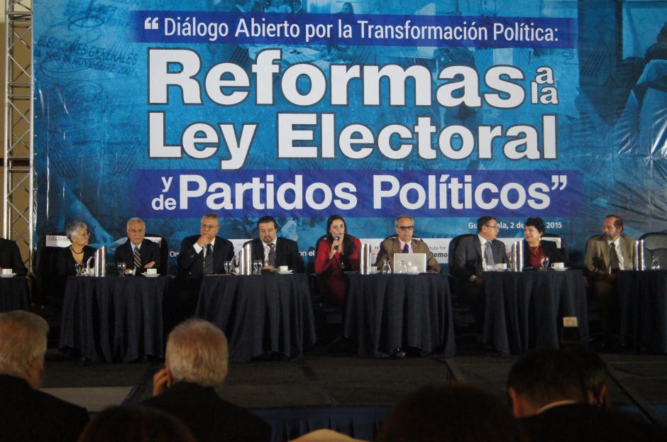 Los magistrados del TSE utilizar&aacute;n los resultados del di&aacute;logo para incluirlos en la iniciativa de ley que presentar&aacute;n al Congreso. (Foto: Ana Virginia Garc&iacute;a/Soy502)