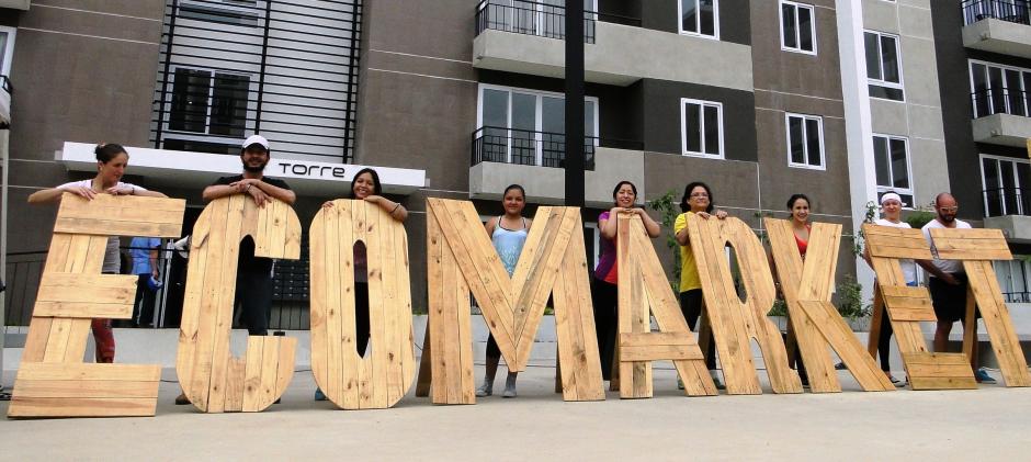 El Ecomarket es un sitio que re&uacute;ne a emprendedores y que busca hacer conciencia en la poblaci&oacute;n sobre los beneficios que tiene utilizar art&iacute;culos reciclados. (Foto: Ecomarket)