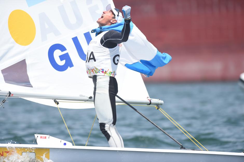 Juan Ignacio Maegli celebra hist&oacute;rico el triunfo en los Juegos Panamericanos. (Foto: &Aacute;lvaro Yool/ Nuestro Diario)