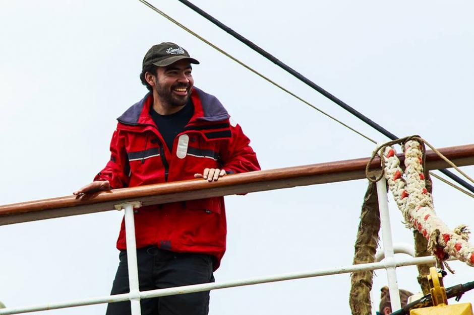 El astrof&iacute;sico guatemalteco viaj&oacute; en el Barco Europa dando clases de navegaci&oacute;n celeste, historia y ciencias naturales. (Fotos proporcionadas por Eduardo Rubio)