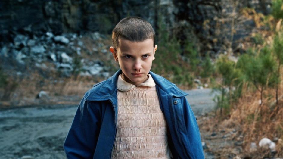 Millie Bobby Brown regresar&aacute; para darle vida a "Eleven" en la segunda temporada de&nbsp;Stranger Things. (Foto: Sopitas)