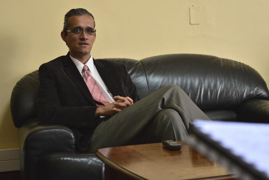 Axel Romero, el nuevo Viceministro de Prevenci&oacute;n del Delito asumi&oacute; el pasado martes 10. (Foto: Alejandro Ort&iacute;z/Soy502)