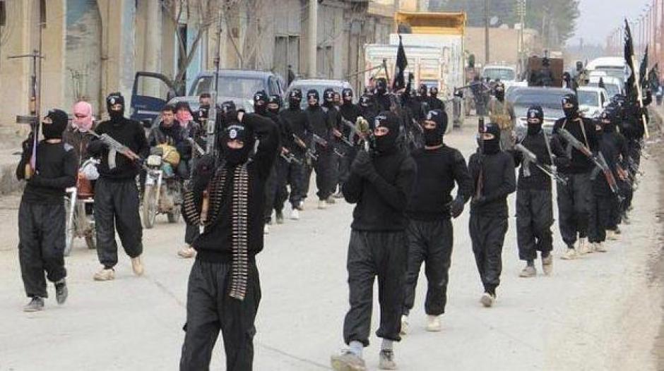 Una pareja es acusada de intentar viajar a Siria para unirse al Estado Isl&aacute;mico. (Foto Archivo:peru.com)