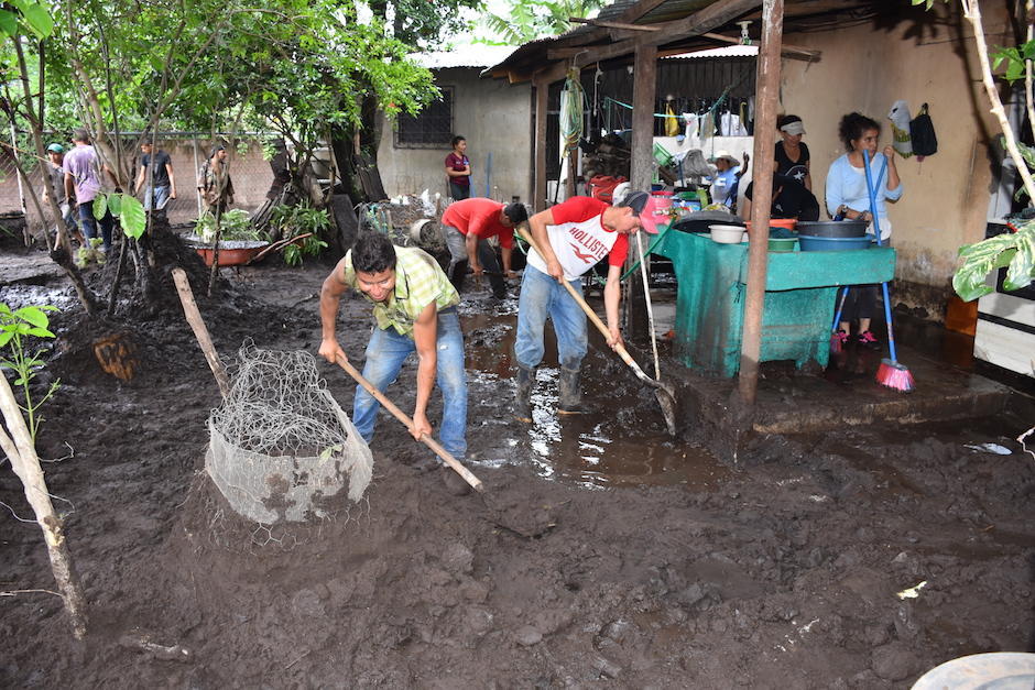 Las fuertes lluvias provocaron inundaciones en el municipio de Jerez. (Foto: Emeldina Rizzo/Nuestro Diario)