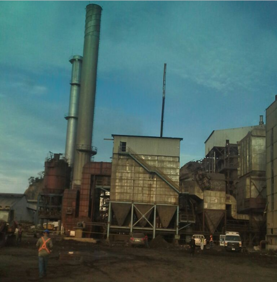 La explosi&oacute;n tuvo lugar en una de las calderas de la empresa minera. (Foto: PNC)