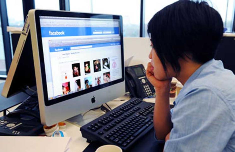 Tres ciudadanos del estado de Illinois presentaron una demanda contra Facebook bajo el amparo de una ley de privacidad de informaci&oacute;n biom&eacute;trica de ese Estado. &nbsp;(Foto:&nbsp;la100.cienradios.com)