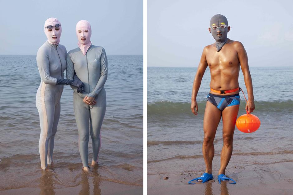&nbsp;"Facekini" es una m&aacute;scara que protege del sol y evita que se ponga la piel morena, cuando van a la playa.&nbsp;(Foto: Philipp Engelhorn)