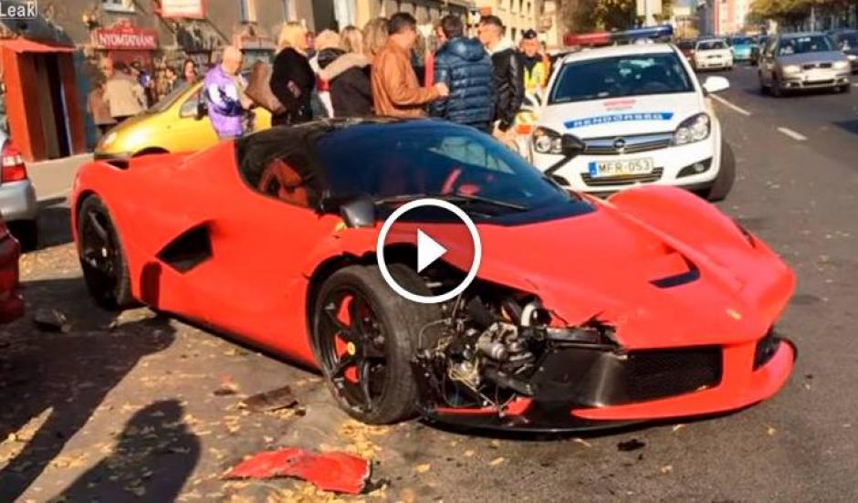 Conductor choca su Ferrari horas despu&eacute;s de haberlo adquirido, informaron medios internacionales. &nbsp;(Foto: Tomada del video)&nbsp;
