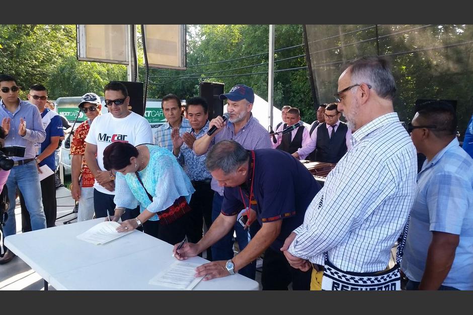 La Fiscal General, Thelma Aldana firm&oacute; un convenio de donaci&oacute;n en EE.UU. (Foto: Ministerio P&uacute;blico)