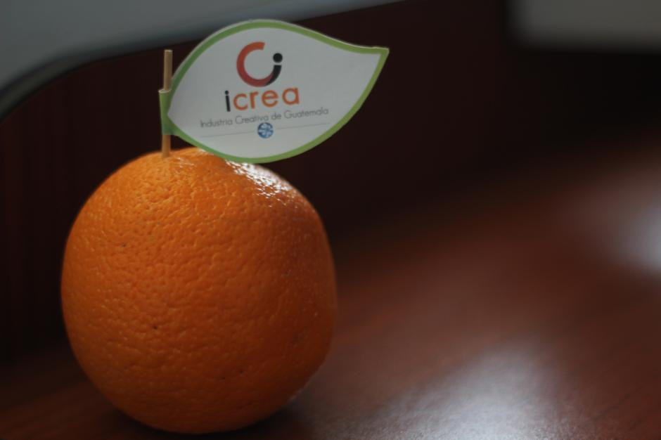 Los empresarios ven una amplia oportunidad en la denominada "econom&iacute;a naranja", s&iacute;mbolo de ICREA. (Foto: Alexis Batres/Soy502)