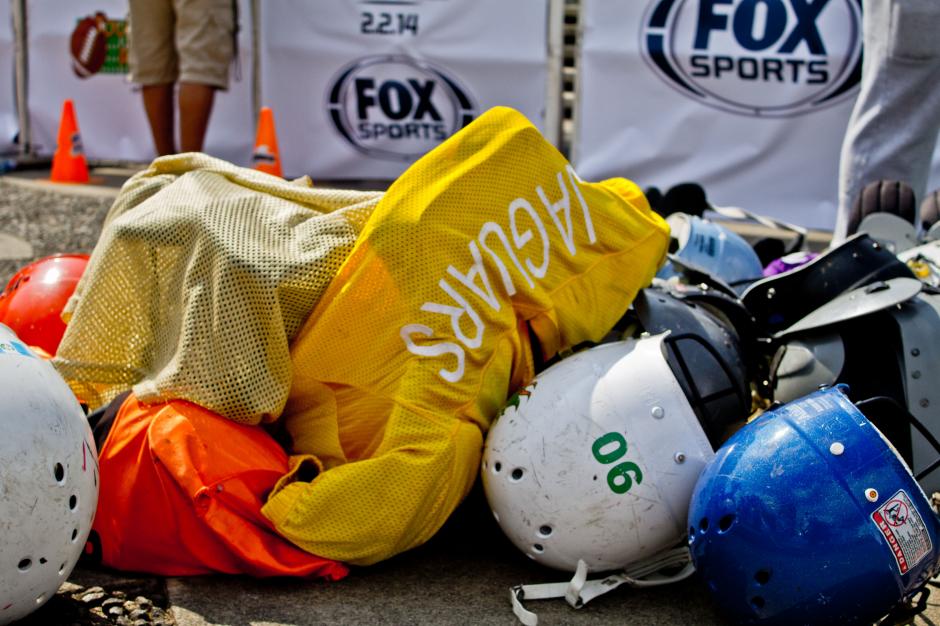 La actividad fue organizada por Fox Sports y varios restaurantes quienes brindaban todo el equipo a los asistentes.&nbsp;