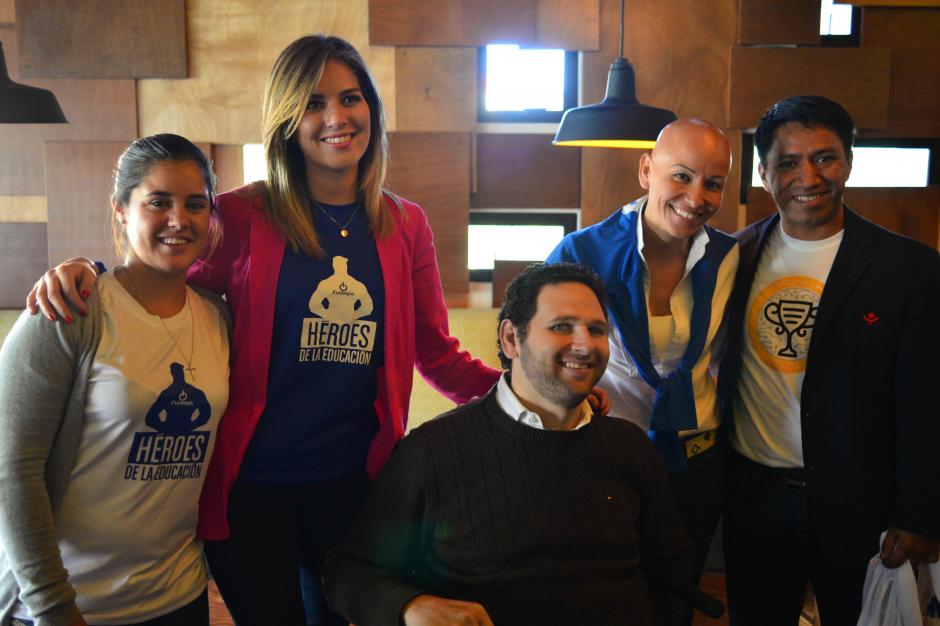 Personas influyentes, exitosas y líderes se siguen uninendo para mejorar y transformar la educación de niños guatemaltecos. (Foto: Jesús Alfonso/Soy502)