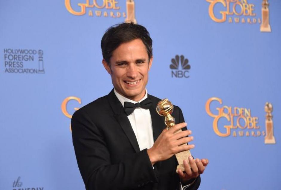 Gael Garc&iacute;a Bernal recibi&oacute; el premio como "Mejor actor en una serie de comedia". (Foto: AFP)&nbsp;