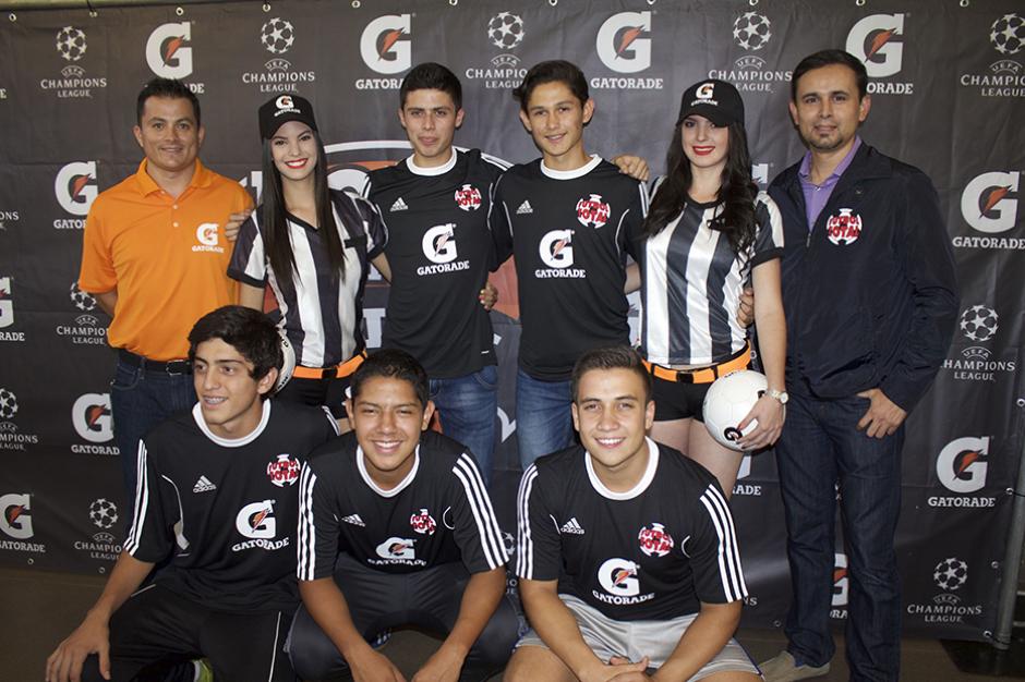 Invictus&nbsp;es el equipo ganador del campeonato&nbsp;Gatorade Road To Milan. (Foto: Soy502)