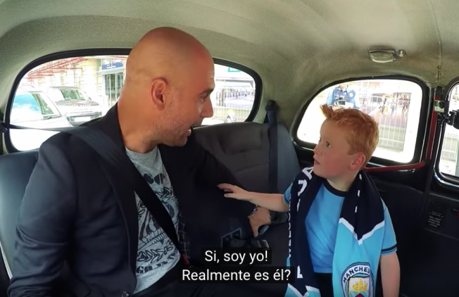 El peque&ntilde;o le pregunt&oacute; varias veces a Pep si era real, y sonre&iacute;a con mucha emoci&oacute;n. (Foto: Captura de YouTube)